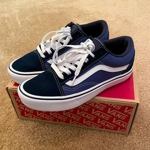 Vans, Old Skool Lite, Blue and White sz 4.5 Mens 6 Women’s